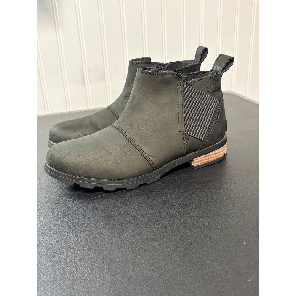 Sorel Emelie Chelsea Boots Black Waterproof Leather Ankle NL2671-010 Womens 8.5